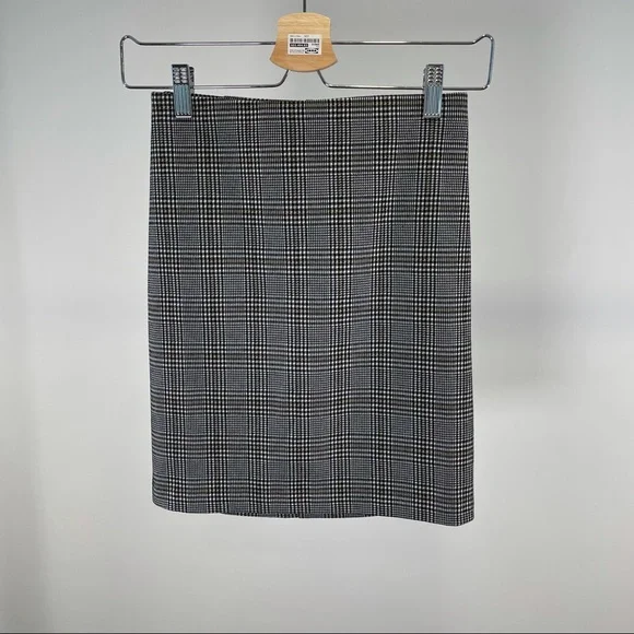 Grey tone plaid bodycon mini skirt from Dynamite Clothing - Picture 1 of 4